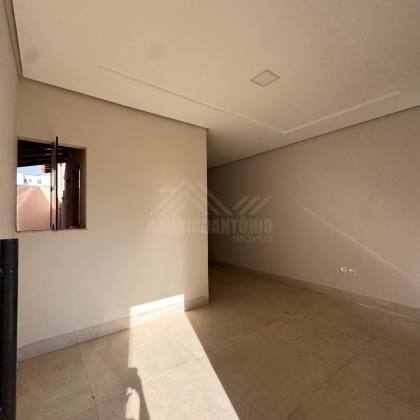 Casa a venda no Bairro Mangues
