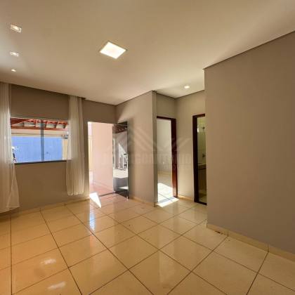 Casa Para Vender com 2 quartos 01 suítes no bairro Interlagos em Montes Claros