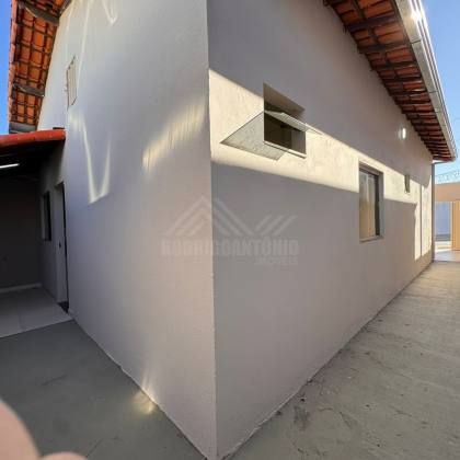 Casa Para Vender com 2 quartos 01 suítes no bairro Interlagos em Montes Claros