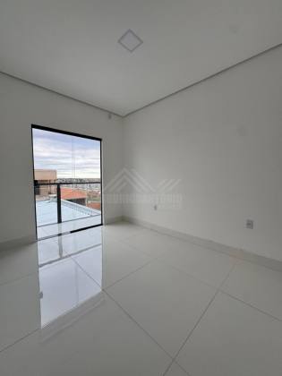 Casa a Venda com 3 quartos 1 suíte no bairro Residencial Sul em Montes Claros