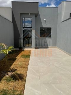 Casa A Venda com 2 quartos no bairro Vila Anália