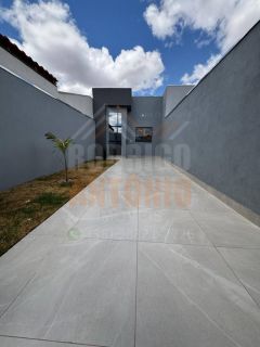 Casa A Venda com 2 quartos no bairro Vila Anália