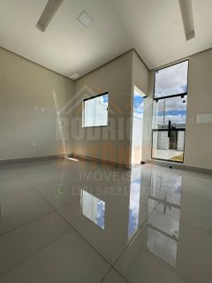 Casa A Venda com 2 quartos no bairro Vila Anália