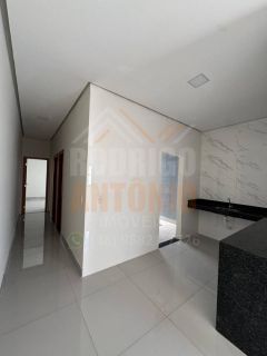 Casa A Venda com 2 quartos no bairro Vila Anália