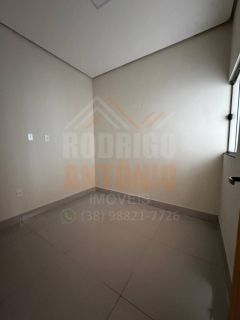 Casa A Venda com 2 quartos no bairro Vila Anália