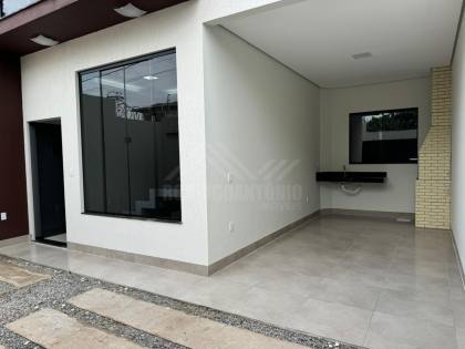 Sobrado com 3 quartos 1 suíte no bairro Planalto em Montes Claros