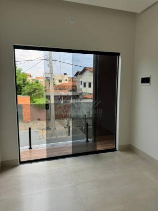 Sobrado com 3 quartos 1 suíte no bairro Planalto em Montes Claros