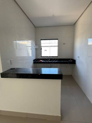 Casa com DOCUMENTAÇÃO INCLUSA com 2 quartos no bairro Jardim Primavera