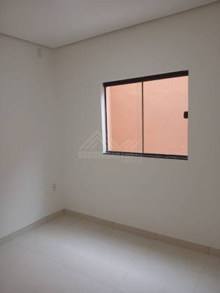 Sobrado Para Vender com 3 quartos 1 suítes no bairro Guarujá