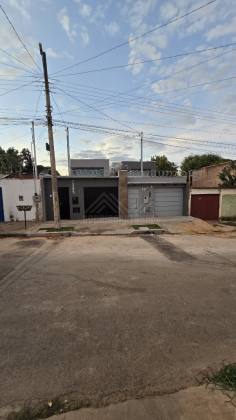 Casa com 3 quartos 1 suítes no bairro Maracanã