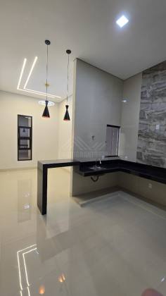 Casa com 3 quartos 1 suítes no bairro Maracanã