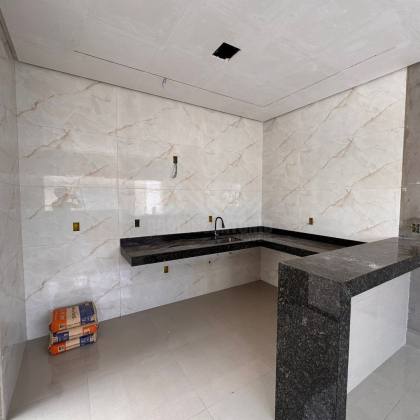 Casa com 2 quartos 1 suítes no bairro Jardim Olímpico