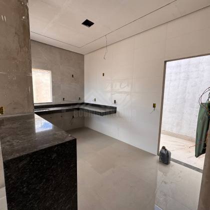 Casa Para Vender com 3 quartos no bairro Jardim Olímpico