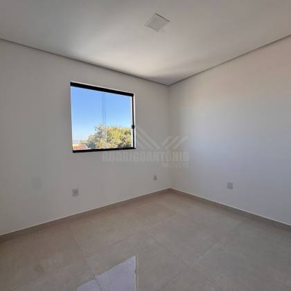 Casa maravilhosa com 3 quartos 1 suíte no bairro Belvedere