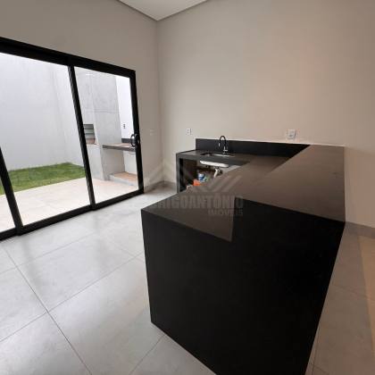 Casa alto padrão com 3 quartos 1 suíte no bairro Mirante do Sol