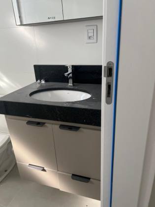 Apartamento Para Alugar com 1 quarto, sendo suíte no bairro Centro em Montes Claros