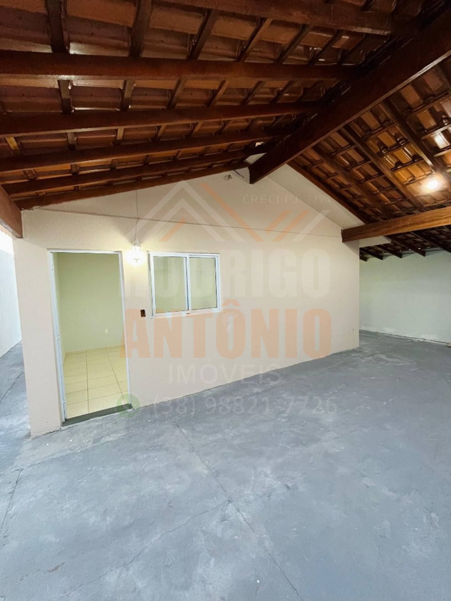 Casa à venda com 2 quartos no bairro Residencial Sul