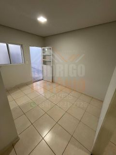 Casa à venda com 2 quartos no bairro Residencial Sul