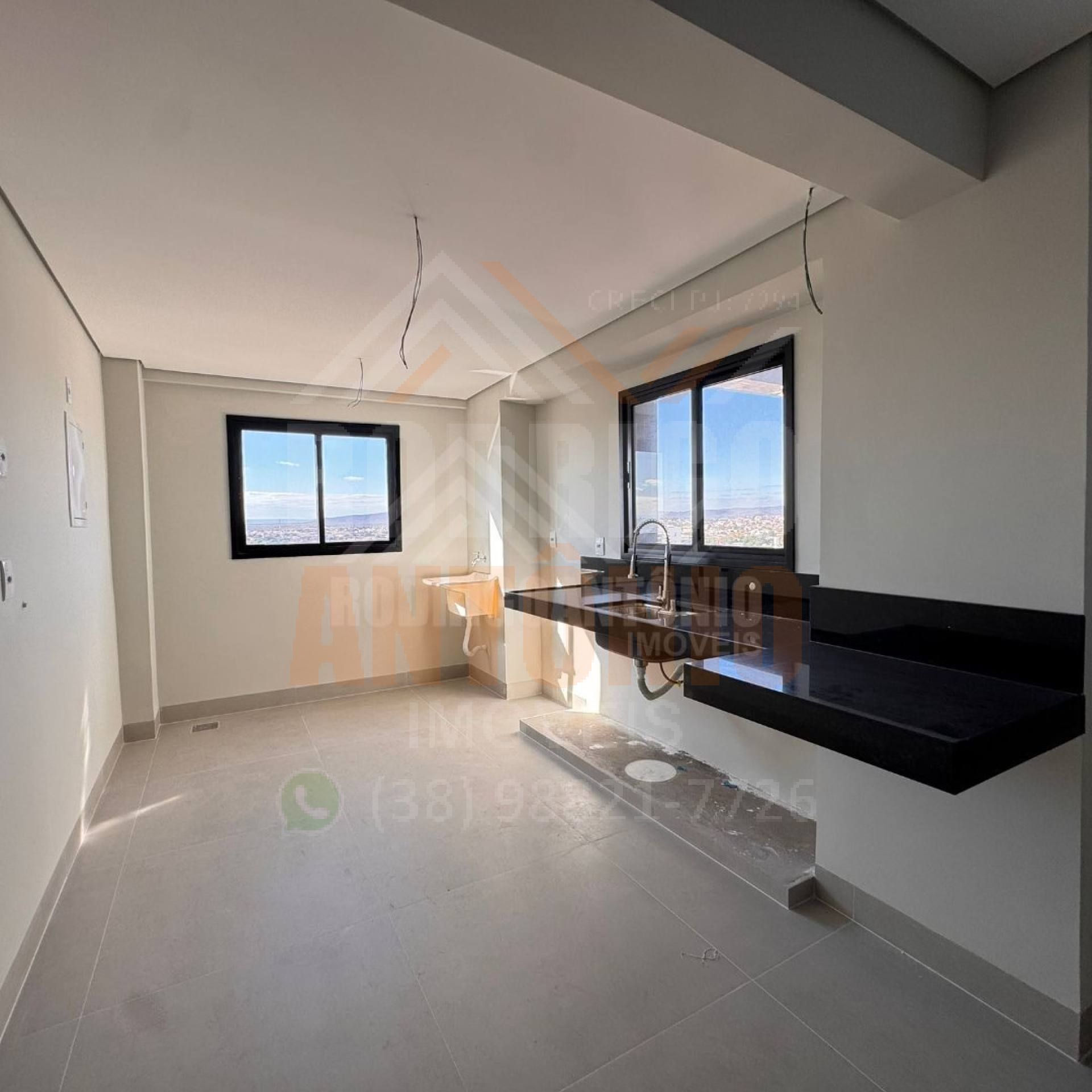 Apartamento Para Alugar com 3 quartos, sendo 1 suíte no bairro Centro