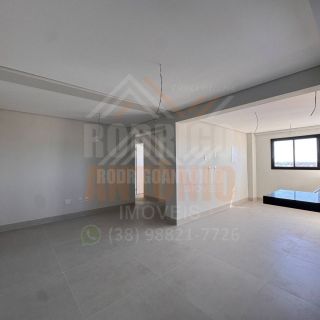 Apartamento Para Alugar com 3 quartos, sendo 1 suíte no bairro Centro