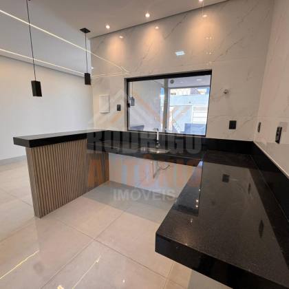 Casa Para Vender com 3 quartos sendo 1 suíte no bairro Delfino Magalhães em Montes Claros