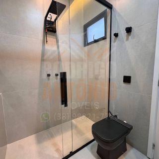 Casa à venda com 3 quartos sendo 1 suíte no Condomínio Vila Segura