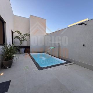 Casa à venda com 3 quartos sendo 1 suíte no Condomínio Vila Segura