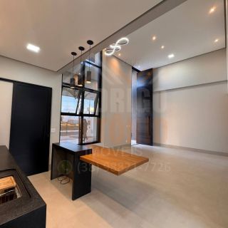 Casa à venda com 3 quartos sendo 1 suíte no Condomínio Vila Segura