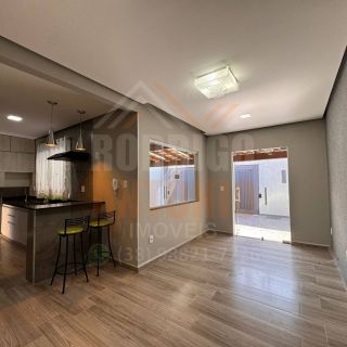 Casa à venda com 3 quartos sendo 1 suíte no Bairro Belvedere