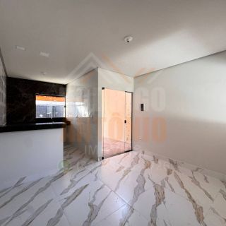 Casa à venda com 2 quartos no bairro Portal dos Ipês