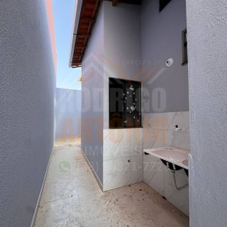 Casa à venda com 2 quartos no Bairro Interlagos