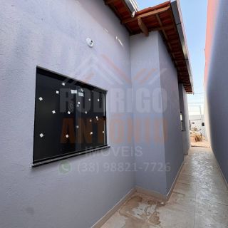Casa à venda com 2 quartos no Bairro Interlagos