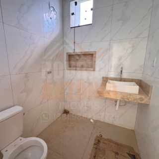 Casa à venda com 2 quartos no Bairro Interlagos