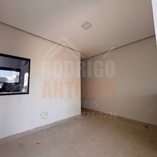 Casa à venda com 2 quartos no Bairro Interlagos