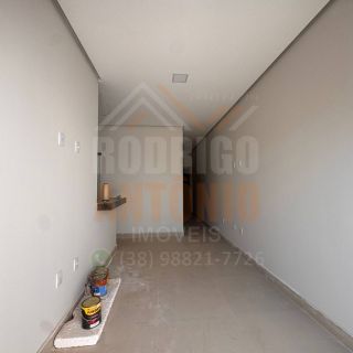 Casa à Venda no Bairro Interlagos