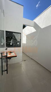 CASA NO BAIRRO CARMELO – OPORTUNIDADE IMPERDÍVEL!