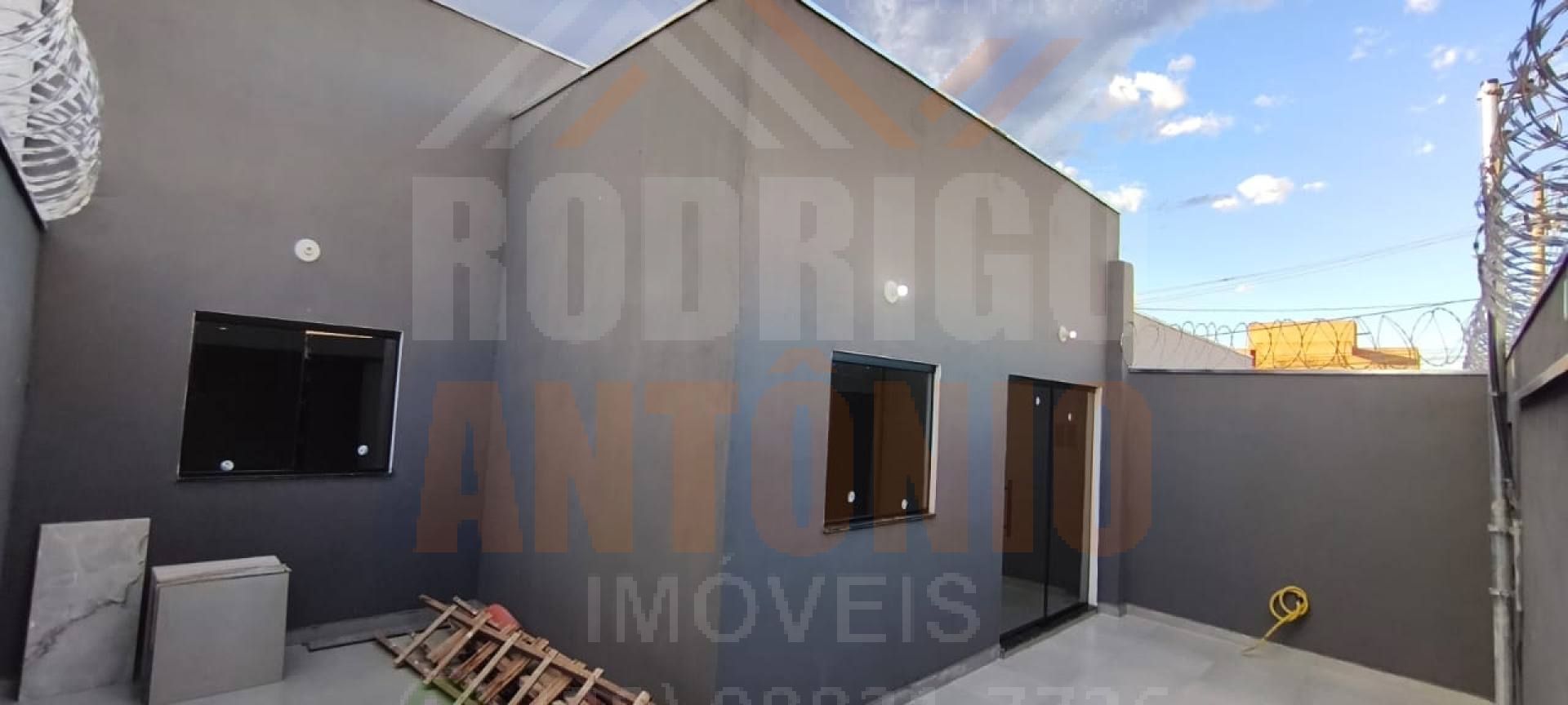 CASA À VENDA NO BAIRRO JARDIM OLÍMPICO