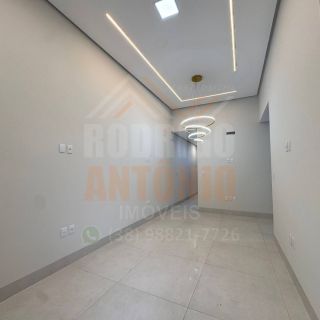 Casa a venda com 3 quartos, 1 suíte no bairro Jardim Palmeiras em Montes Claros