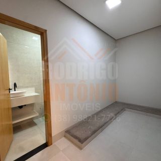 Casa a venda com 3 quartos, 1 suíte no bairro Jardim Palmeiras em Montes Claros