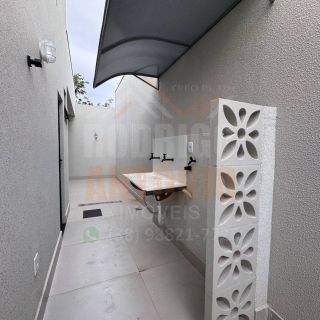 Casa a venda com 3 quartos, 1 suíte no bairro Jardim Palmeiras em Montes Claros