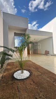 Casa Para Vender com 3 quartos 1 suítes no bairro Carmelo em Montes Claros