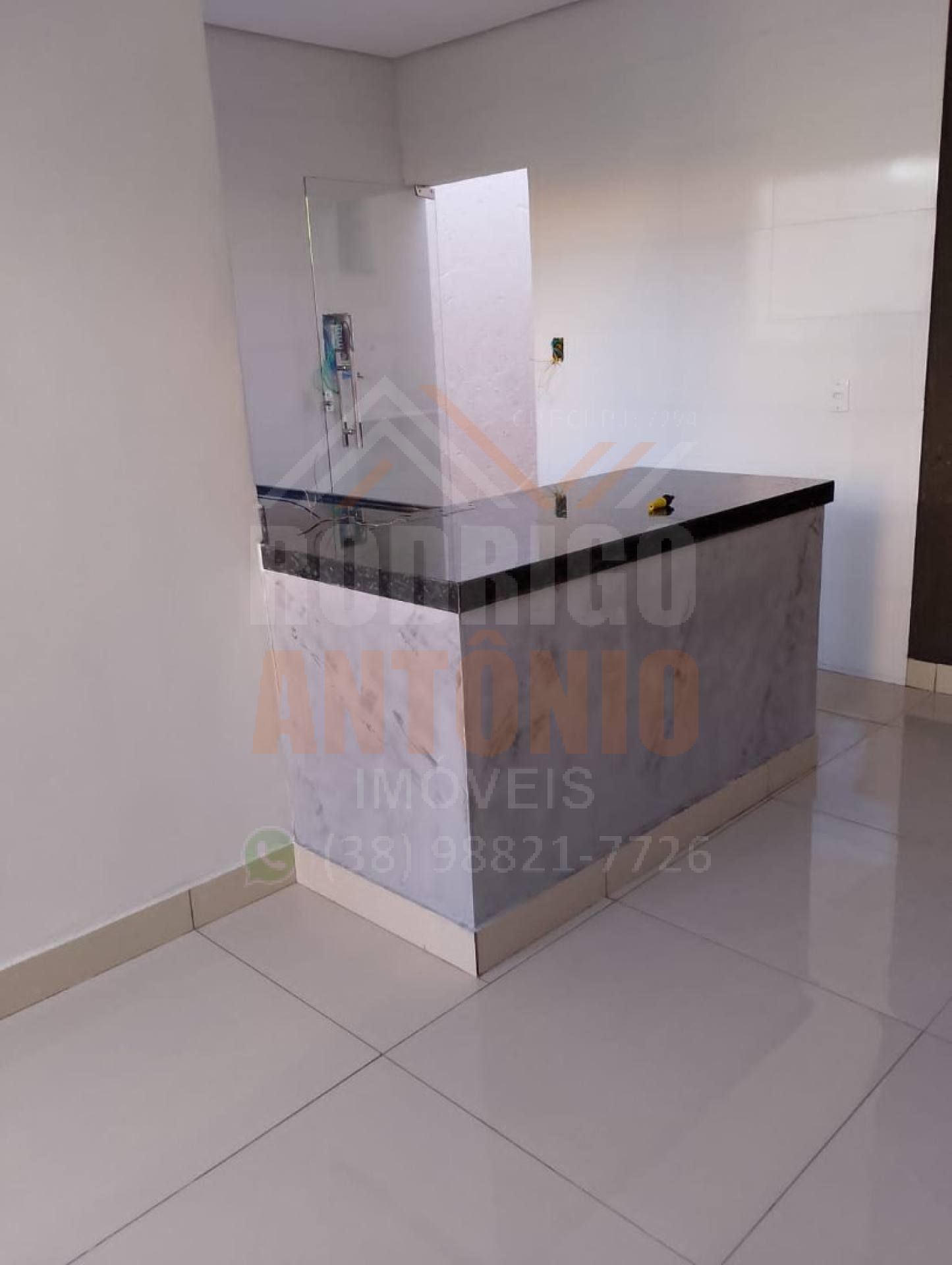 Casa Para Vender com 3 quartos no bairro Olga Benario