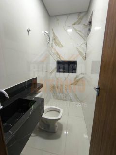 Casa Para Vender com 3 quartos 1 suítes no bairro Residencial Terra Jardim em Montes Claros