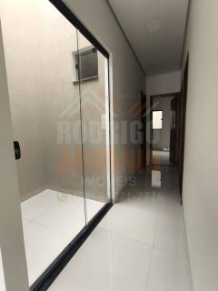 Casa Para Vender com 3 quartos 1 suítes no bairro Residencial Terra Jardim em Montes Claros