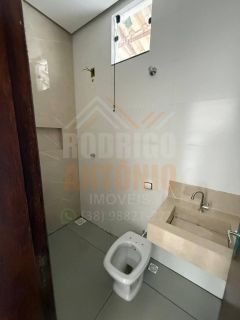 Casa Para Vender com 3 quartos 1 suítes no bairro Residencial Terra Jardim em Montes Claros