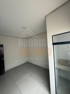 Casa Para Vender com 3 quartos 1 suítes no bairro Residencial Terra Jardim em Montes Claros