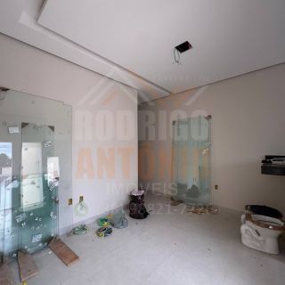 Casa a venda no Carmelo