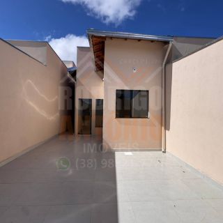 Casa a venda no Carmelo