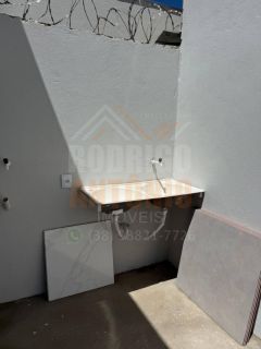 Casa Para Vender com 3 quartos no bairro Novo Primavera em Montes Claros