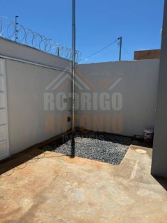Casa Para Vender com 3 quartos no bairro Novo Primavera em Montes Claros